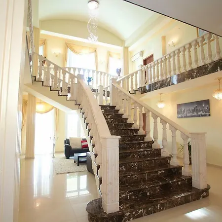 Luxury Mansion Larnaca